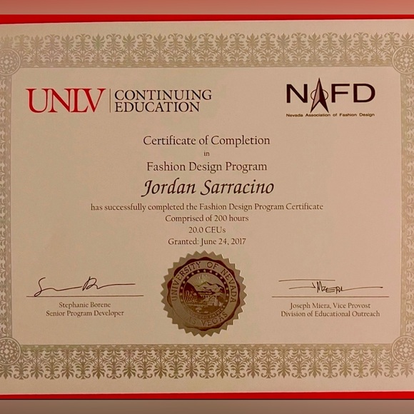 Over 2,500 Sales - Picture 5 of 12